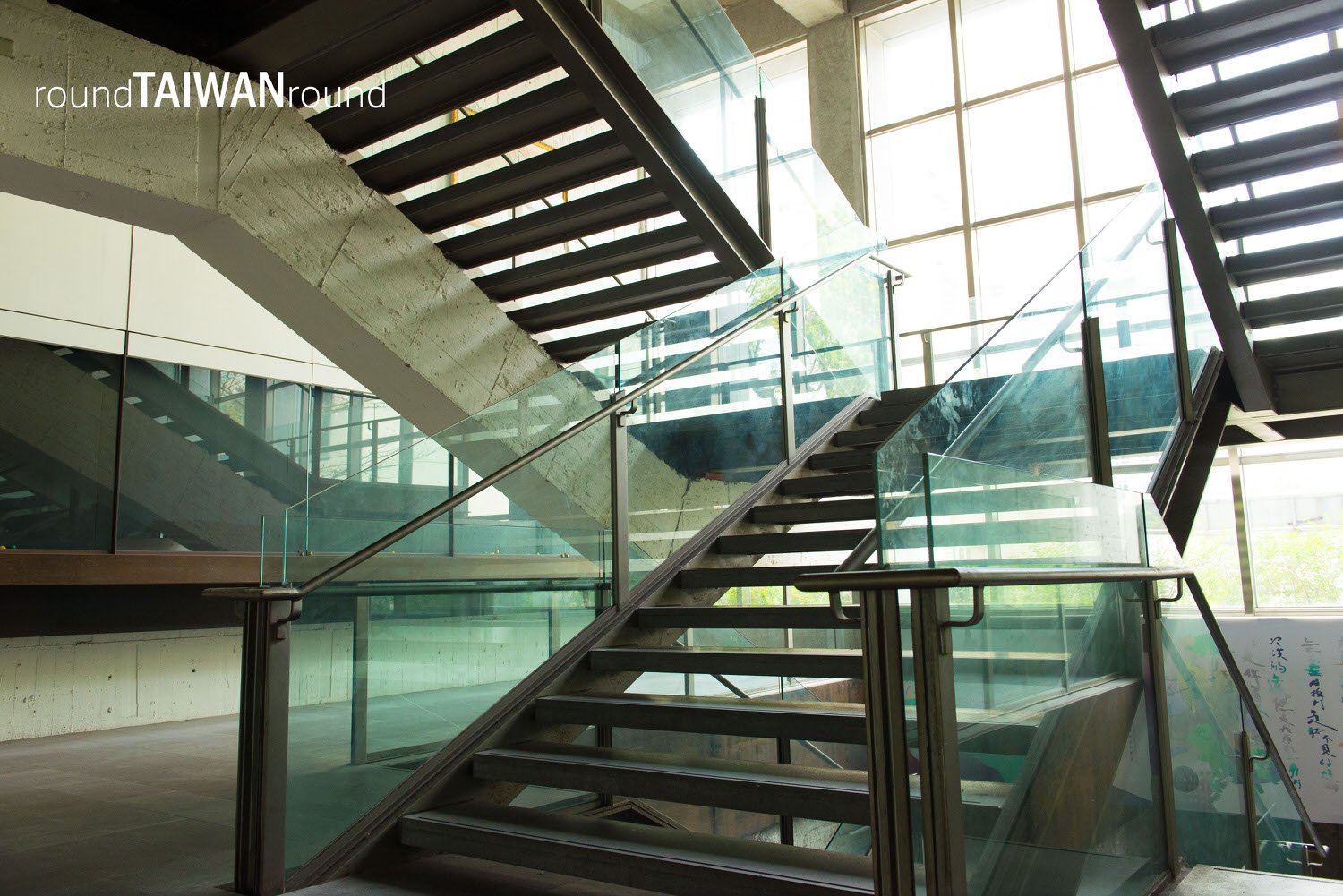 Shih_Chien_University_______-004.jpg
