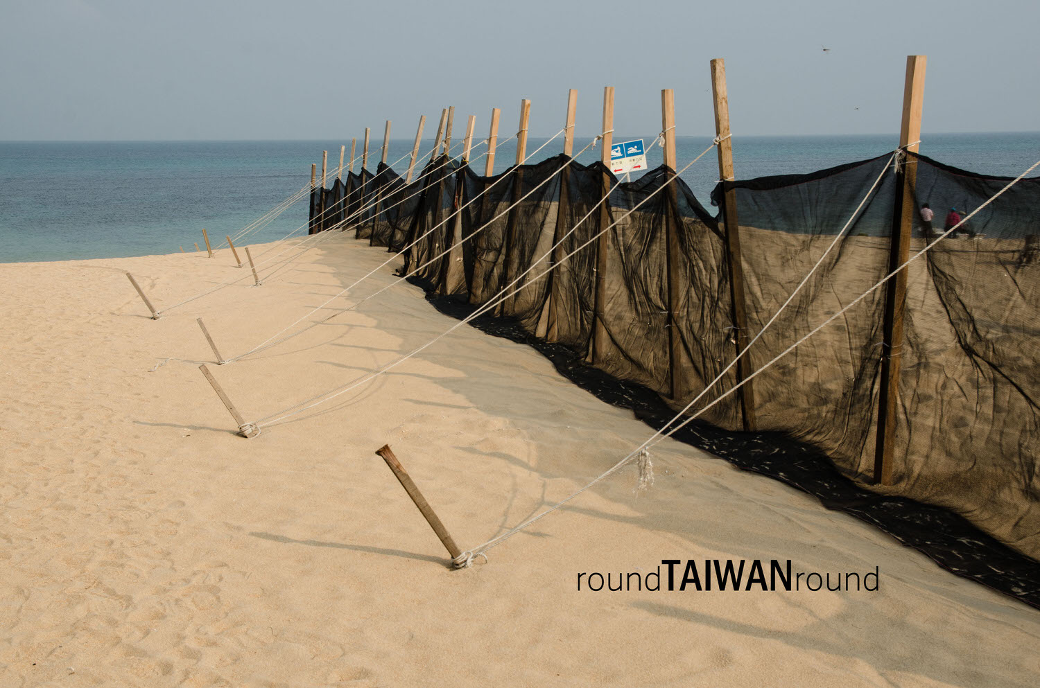 Aimen_Beach_______-005.jpg