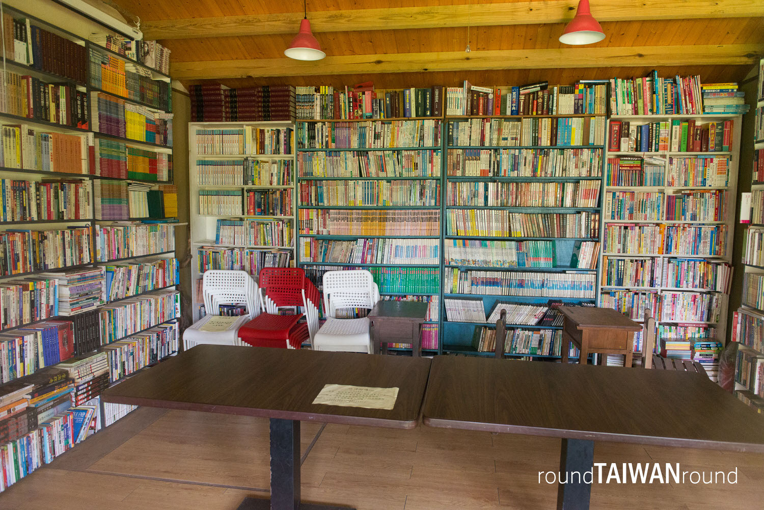 Lifestyle_Bookstore_______-004.jpg