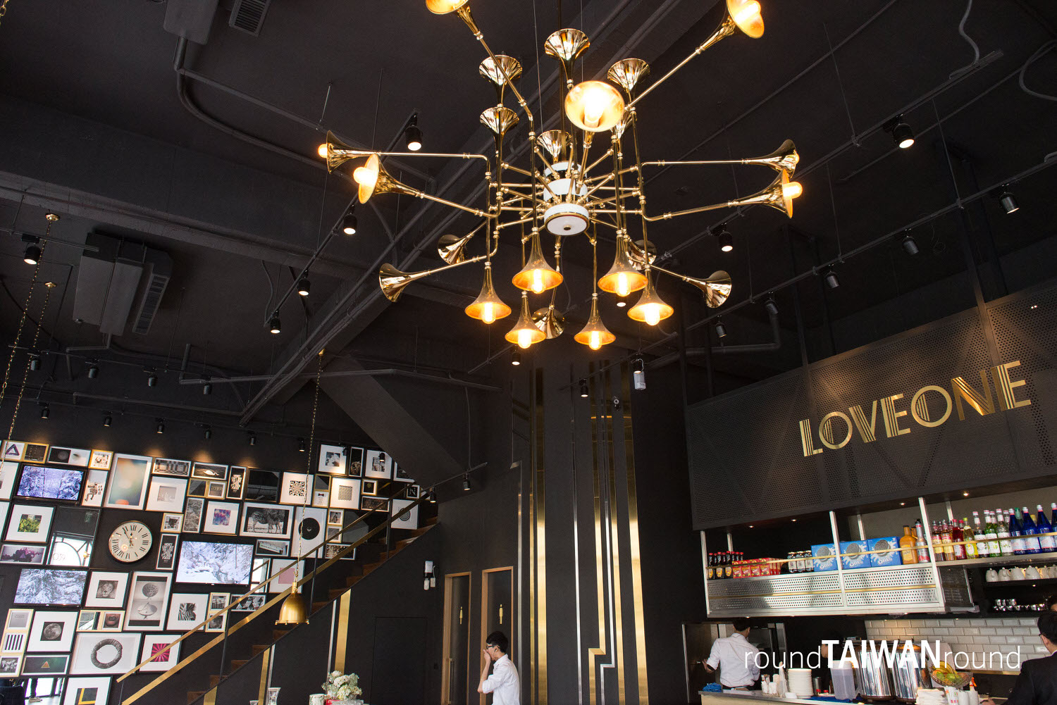 Love_One_Cafe_______-024.jpg