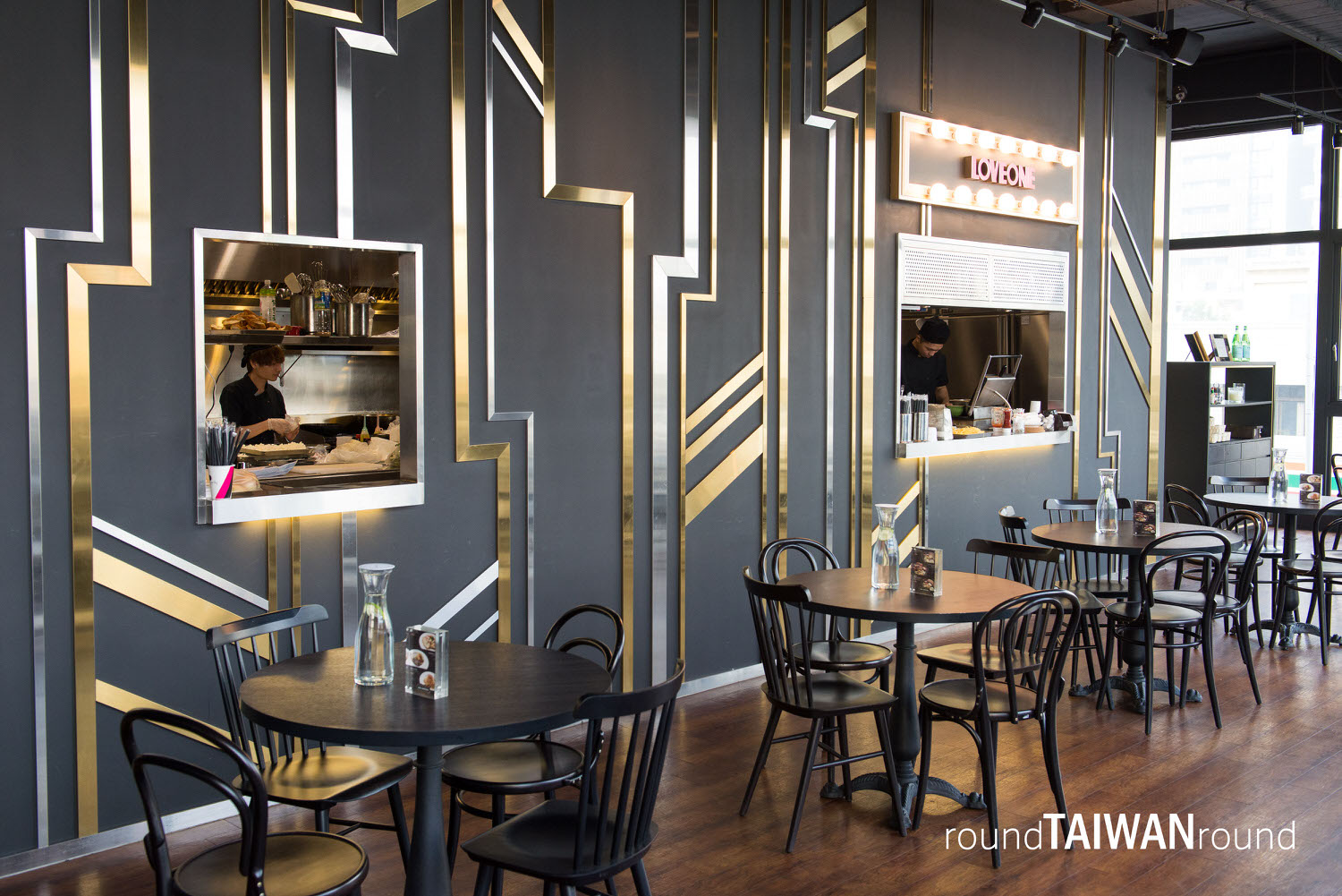 Love_One_Cafe_______-008.jpg