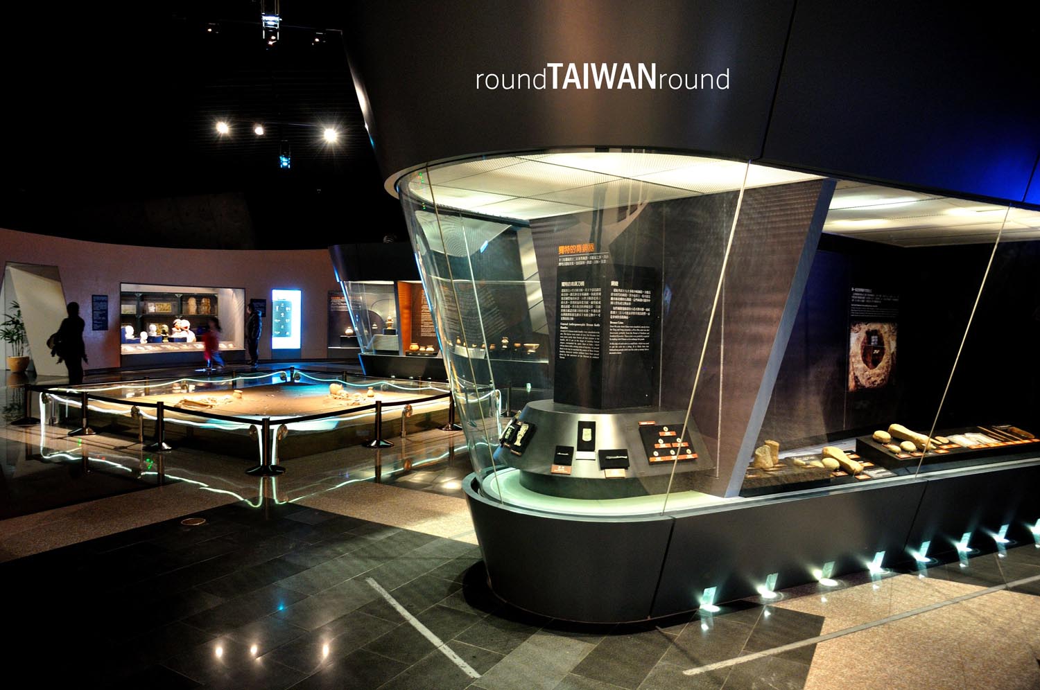 Shihsanhang_Museum_________-007.jpg
