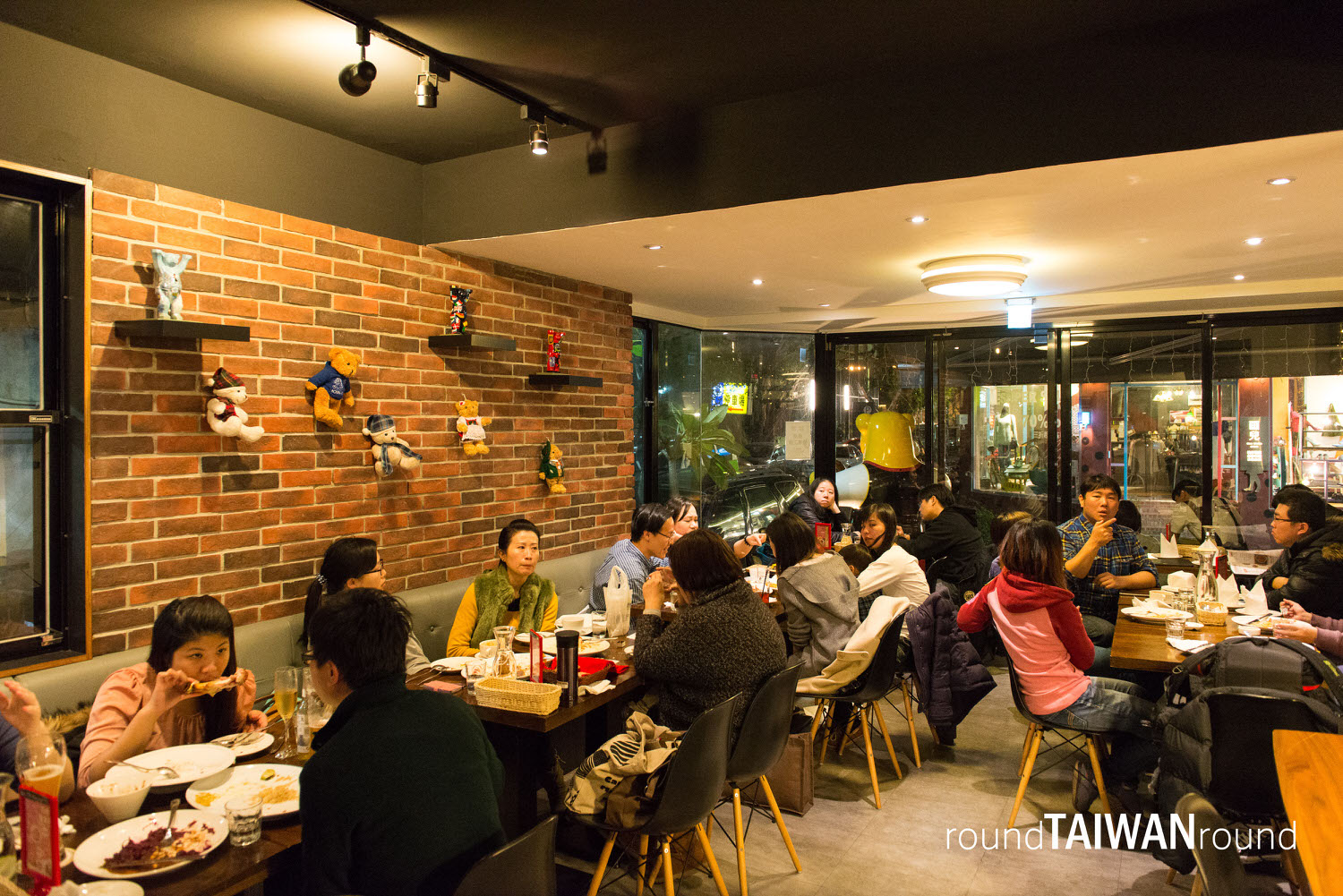 Oma_s_Berlin_Bistro_________-008.jpg