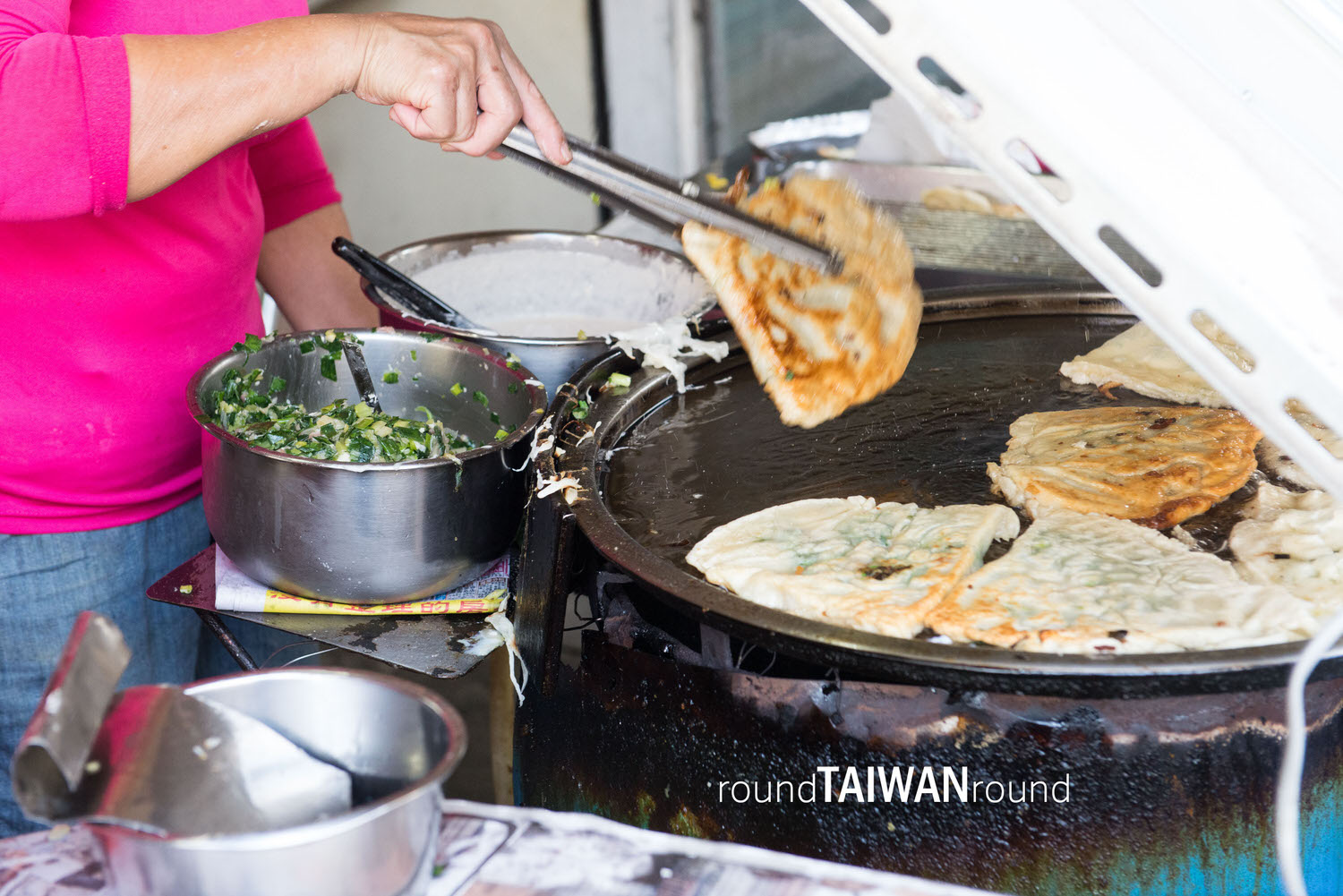 St._Chengren_Egg_Roll________-001.jpg
