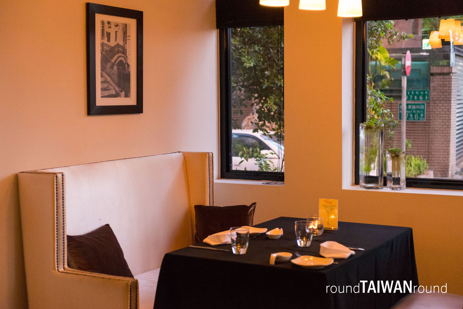 Monsieur_L_Restaurant__L_______-001.jpg