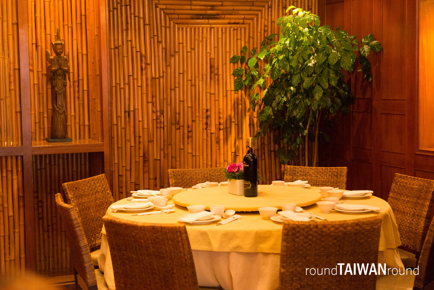 Mae-Kung_Thai_Restaurant_______-003.jpg