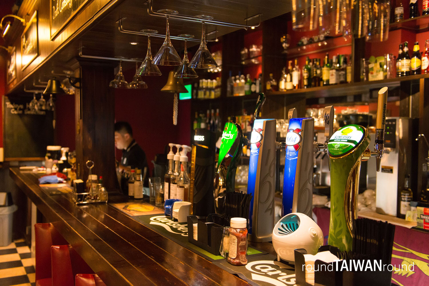 The_Three_Lions_Inn___________-005.jpg