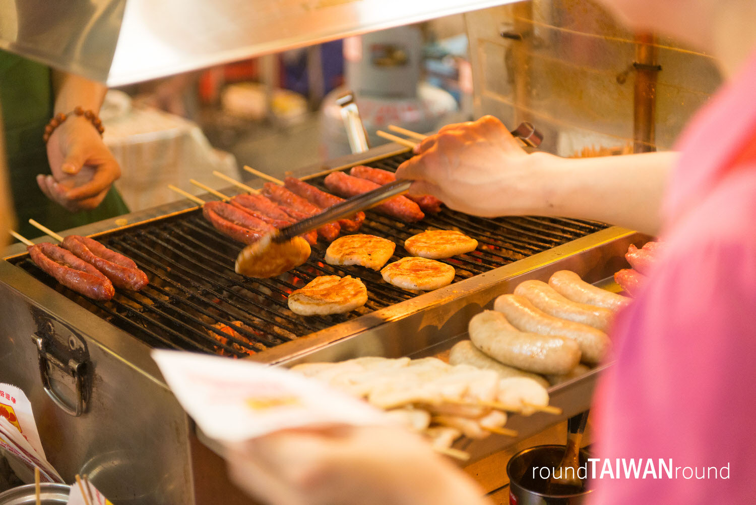 Linjiang_Street_Night_Market________-039.jpg
