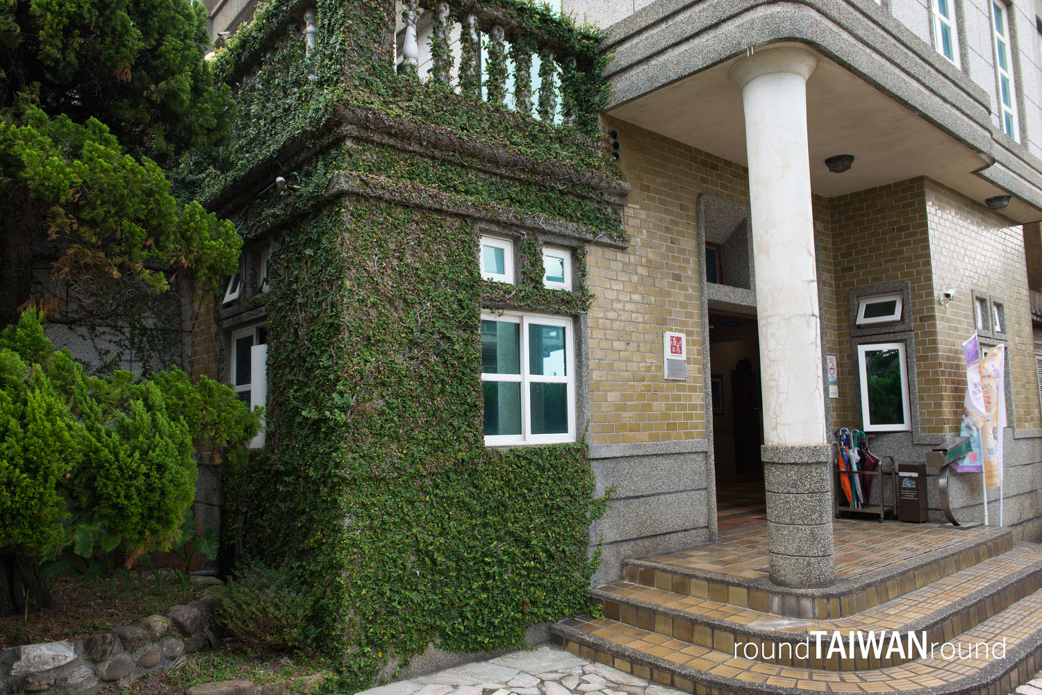 Governor-General_Hot_Spring__________-002.jpg