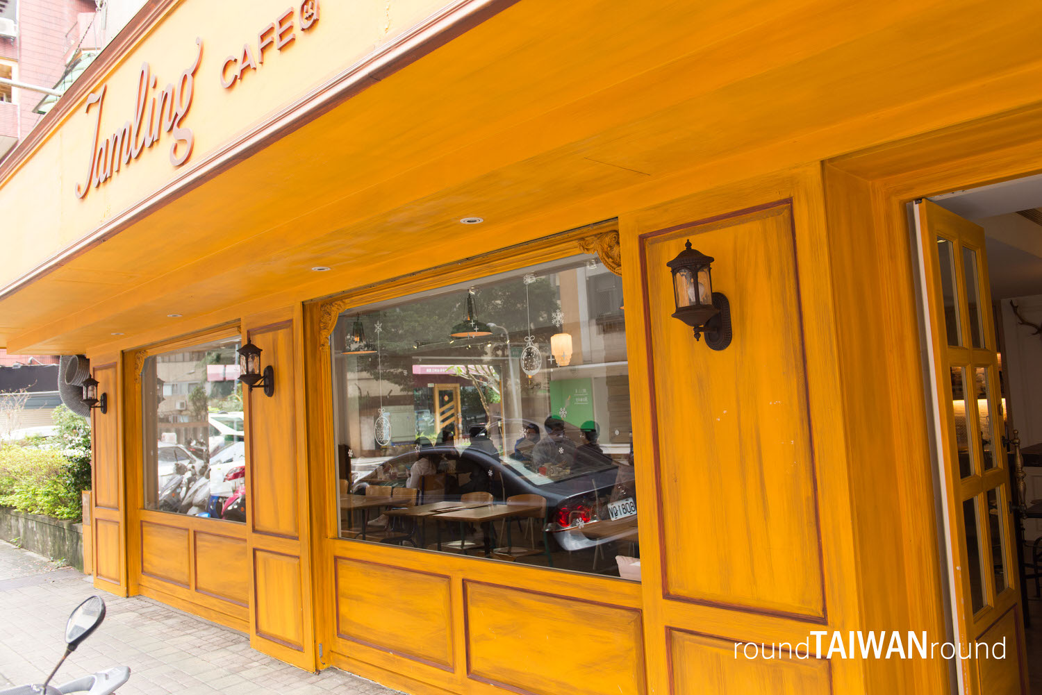 Jamling_Cafe_-006.jpg