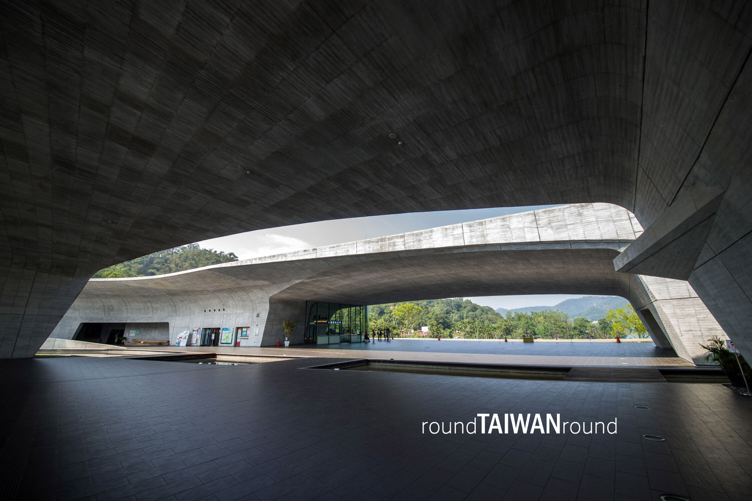 Xiangshan_Visitor_Center_________-022.jpg