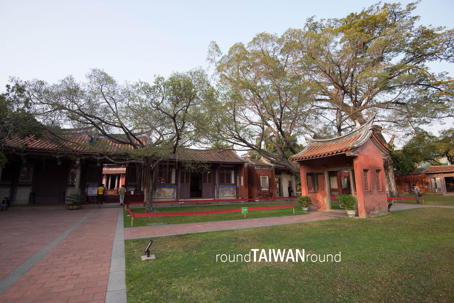 Tainan_Confucius_Temple_______-020.jpg