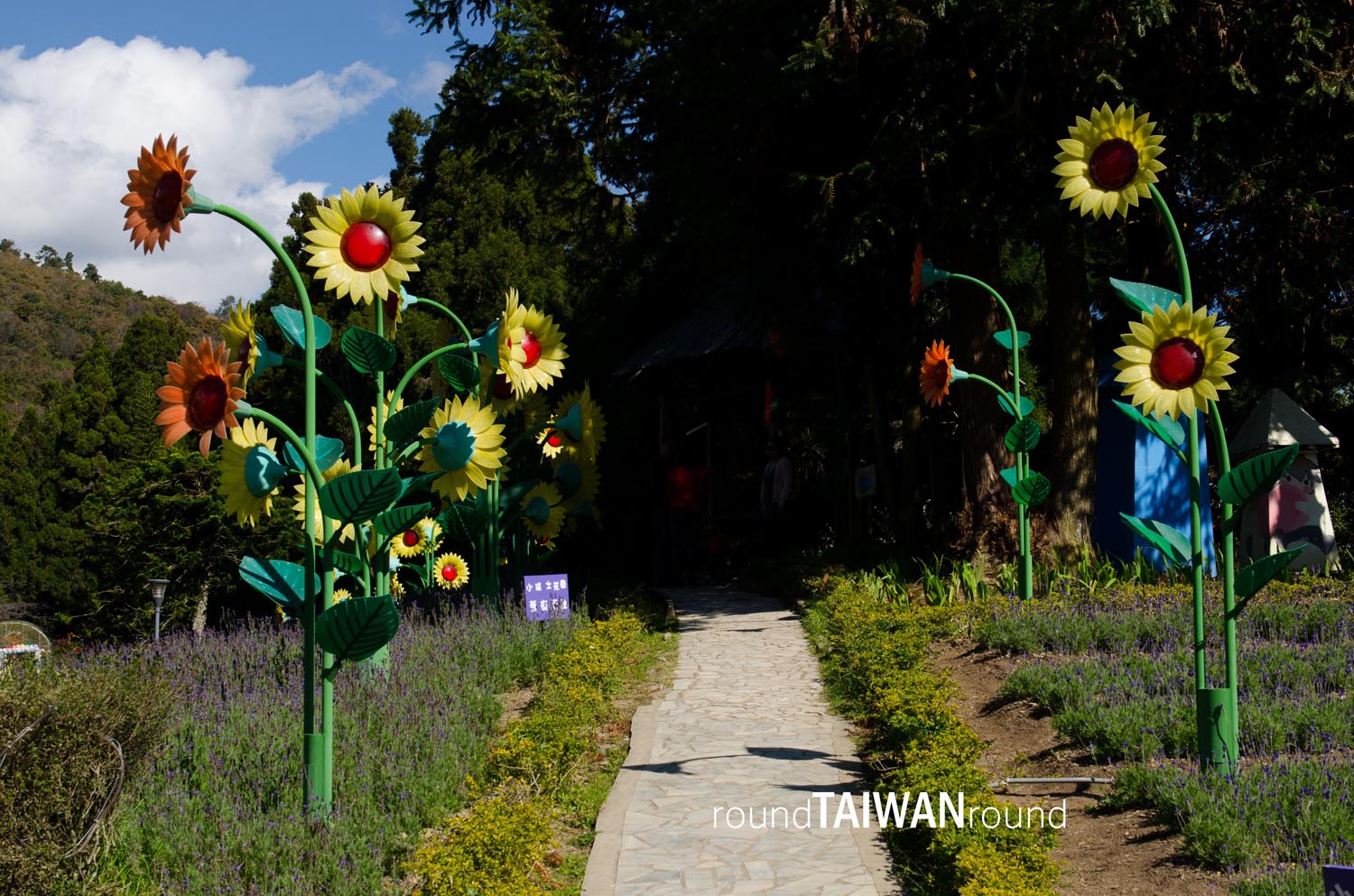Small_Swiss_Garden________-002.jpg