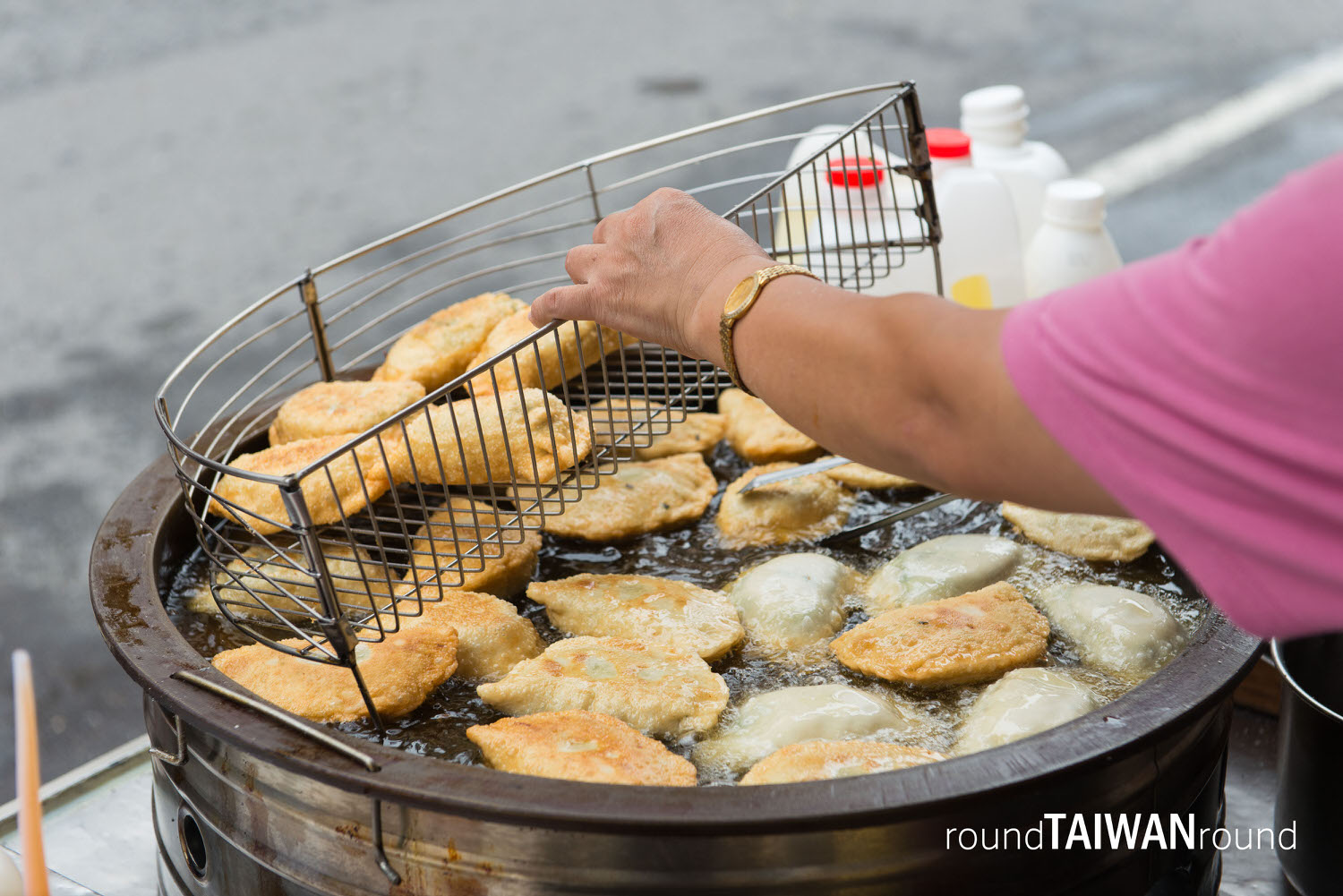 Huwei_Fried_Leek_Dumpling_________-002.jpg