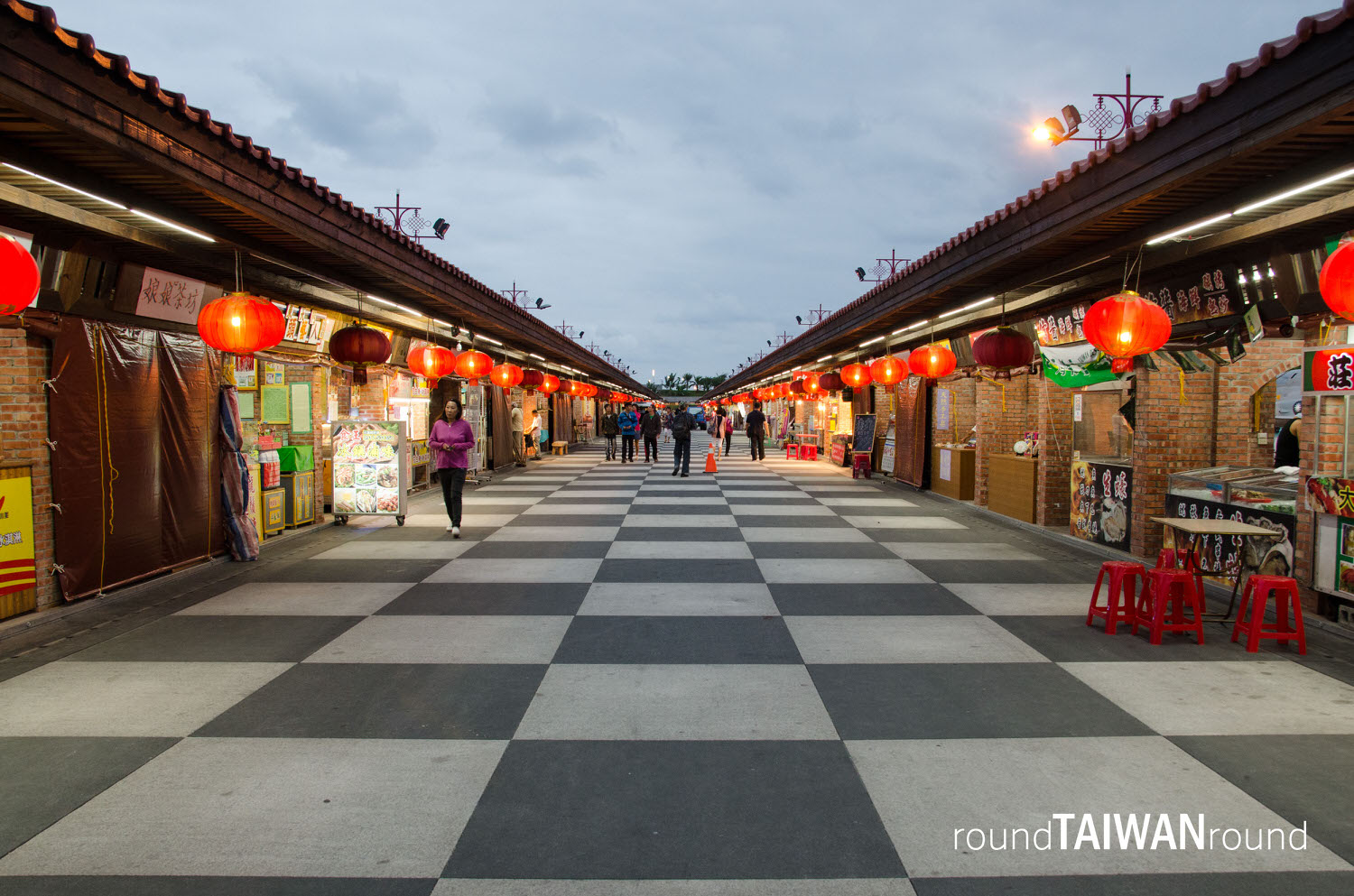 East_Gate_Night_Market________-001.jpg
