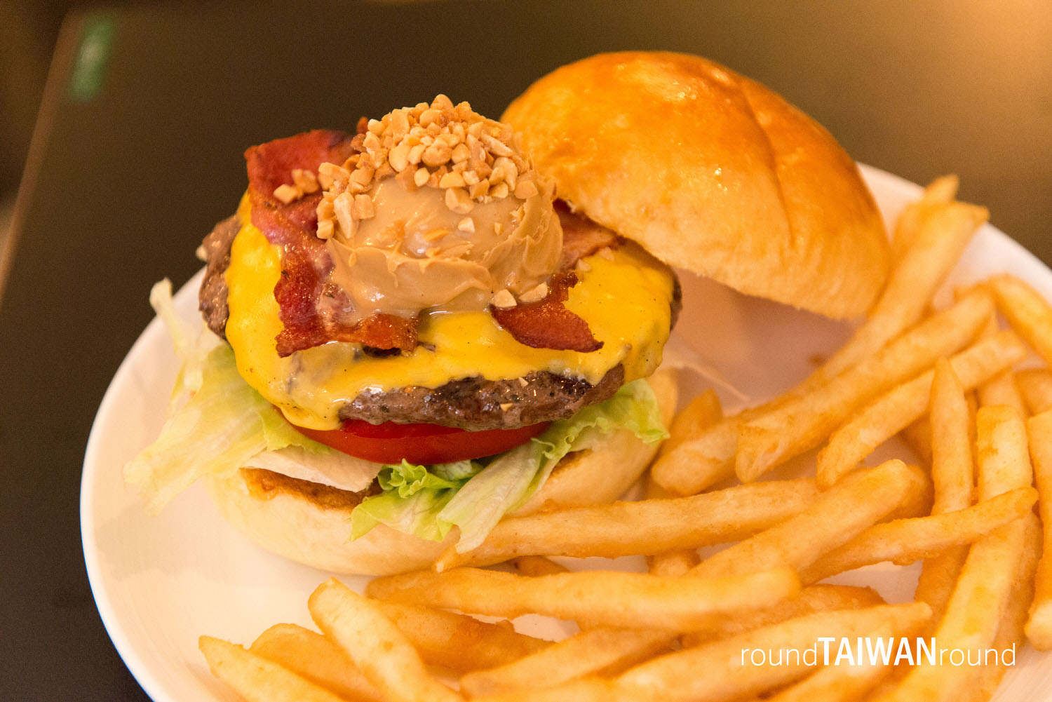 Awesome_Burger_______-007.jpg