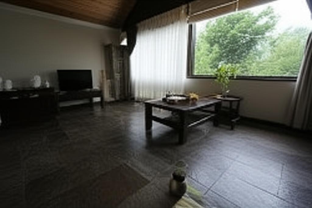 Zhaoyue Bed and Breakfast
