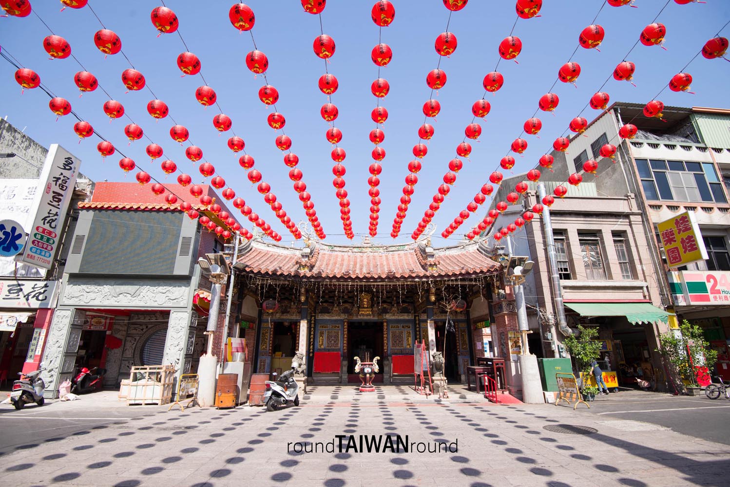https://cdn.rtaiwanr.com/uploads/images/cover_image/274/Lukang_City_God_Temple________-004.jpg