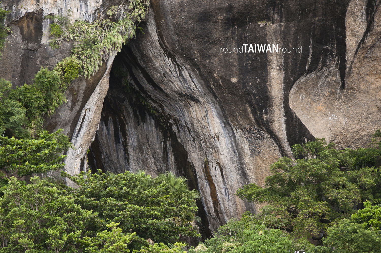 Baxian Cave