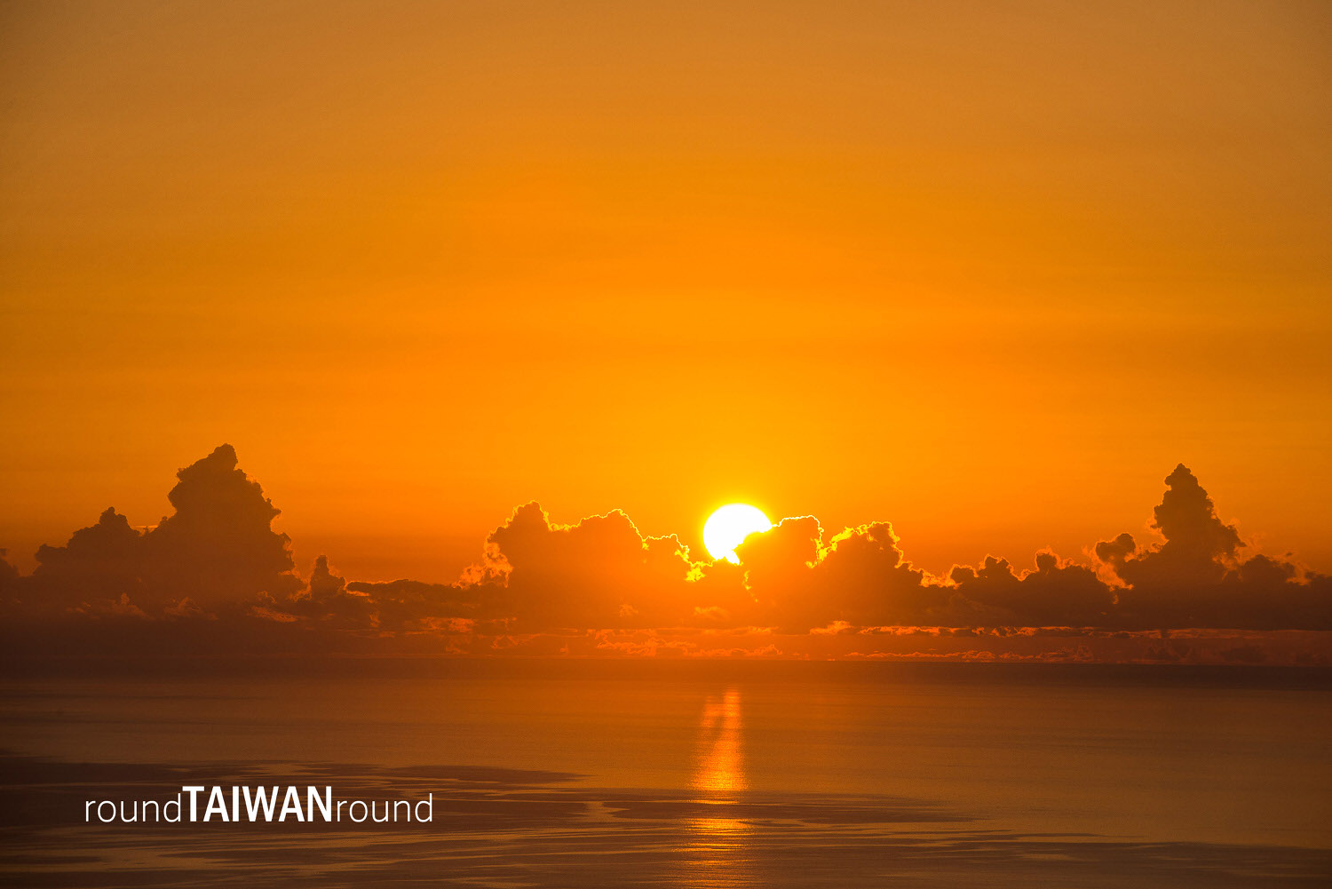Pacific_Ocean_Sunrise________-006.jpg